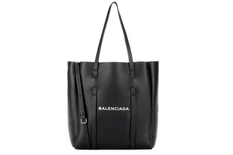 A must have for spring this Balenciaga bag will compliment your look.